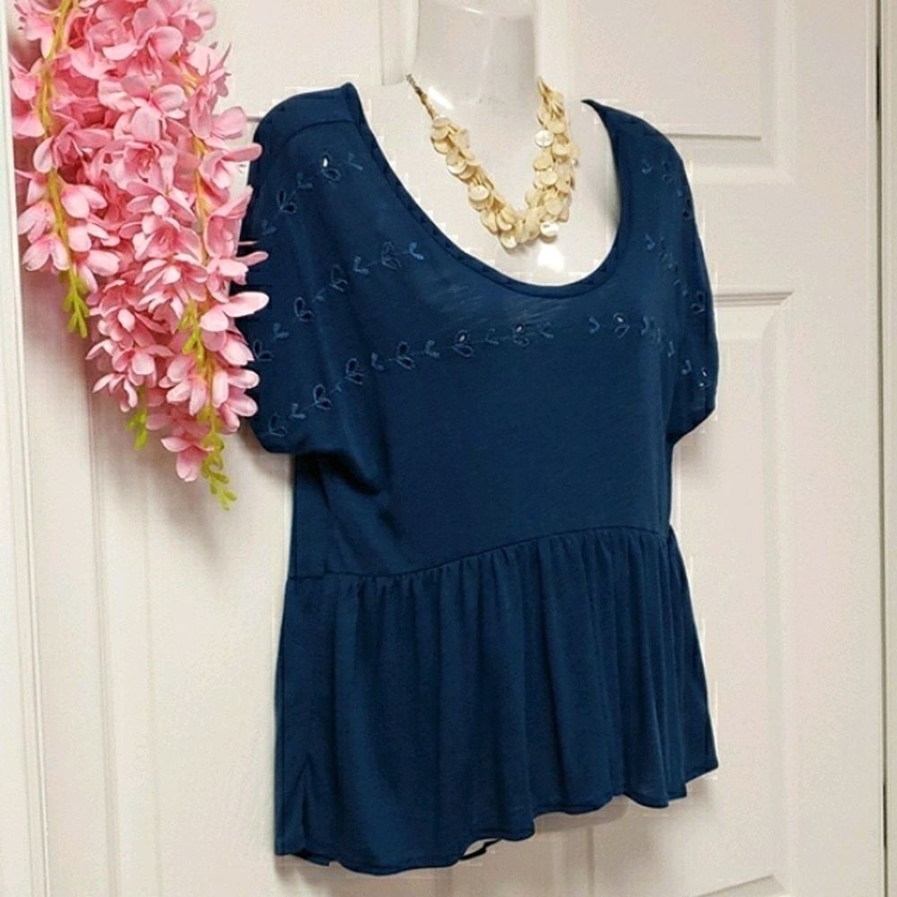 NWOT 💟 American Eagle Blue Flowy Top Blouse